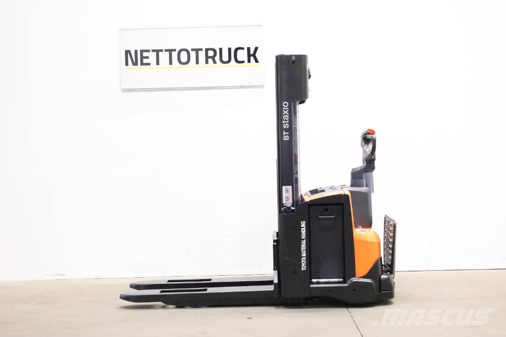 Toyota SWE 120 L Meeloop stapelaar
