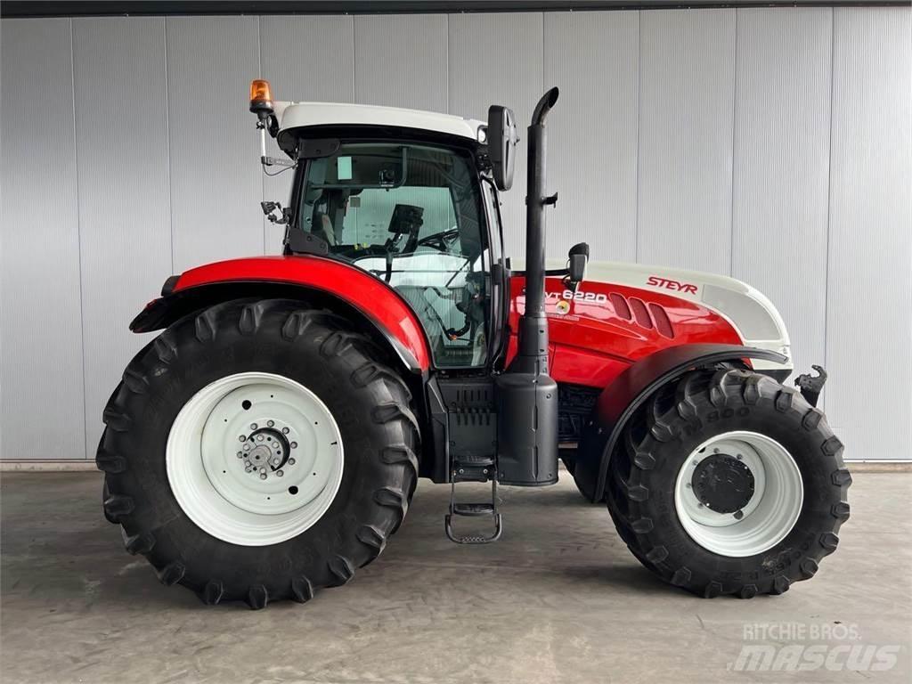 Steyr CVT 6220 Tractoren