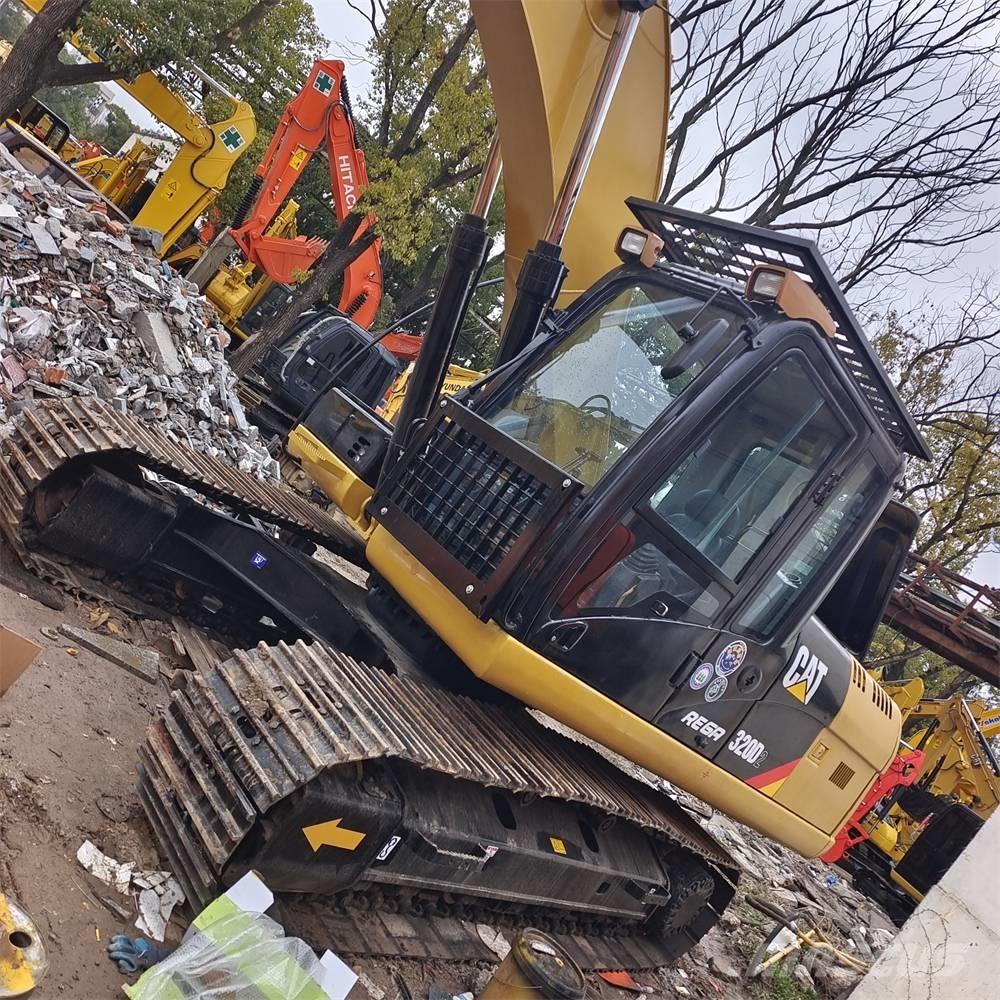 CAT 336 D Rupsgraafmachines