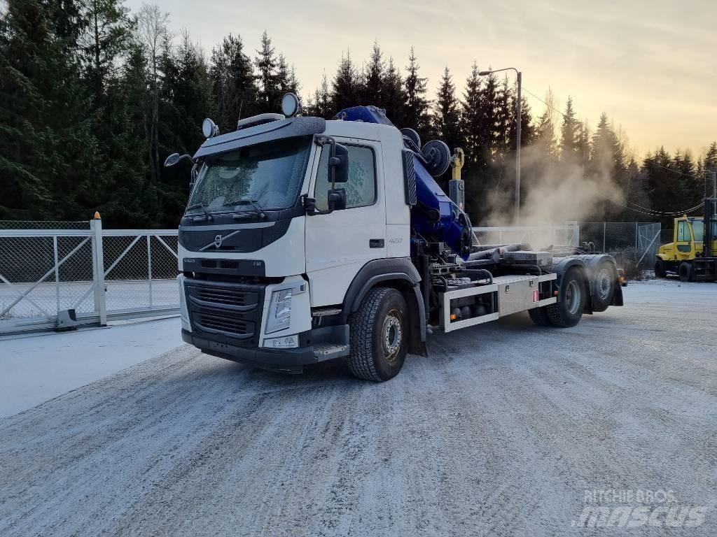 Volvo FM 420 6x2*4 Vlakke laadvloer met kraan