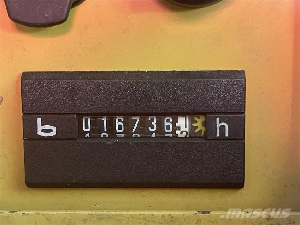 CAT M 312 Wielgraafmachines