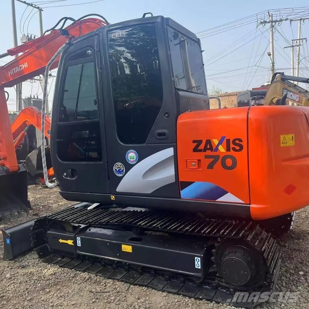 Hitachi ZX 70 Rupsgraafmachines