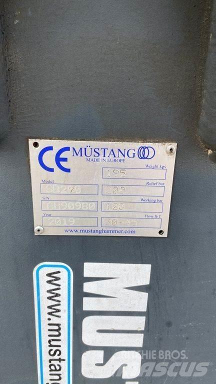 Mustang SB 200 Hamers en brekers