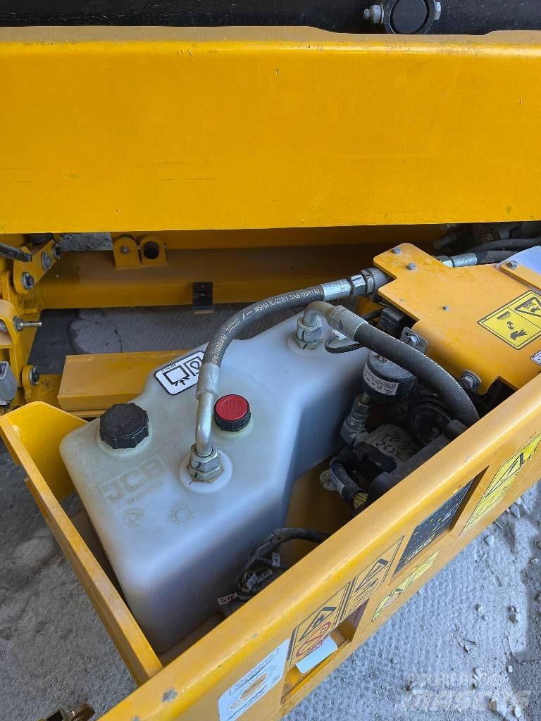 JCB S 2032 E Schaarhoogwerkers