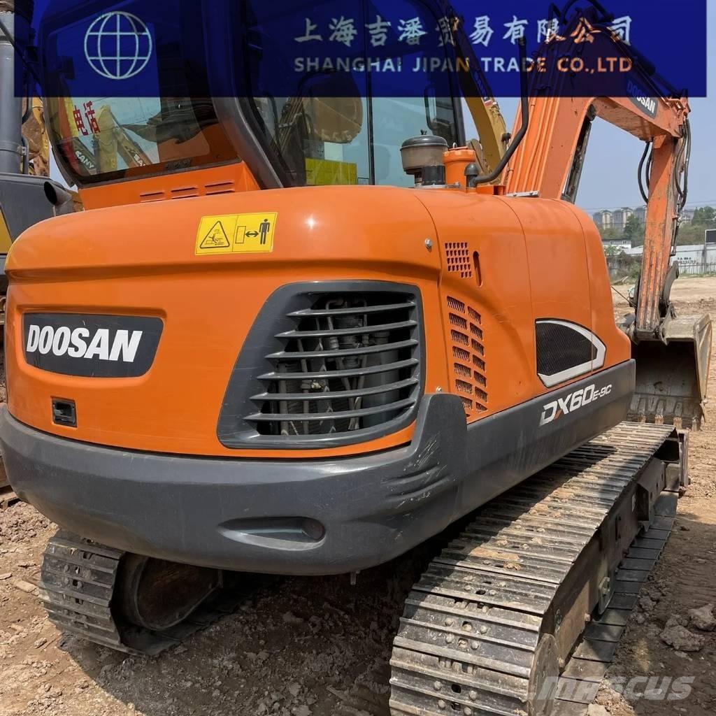 Doosan DX 60 Rupsgraafmachines