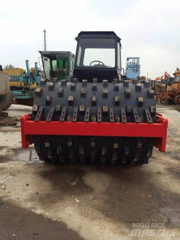 Dynapac CA 30 D Trilrolwalsen