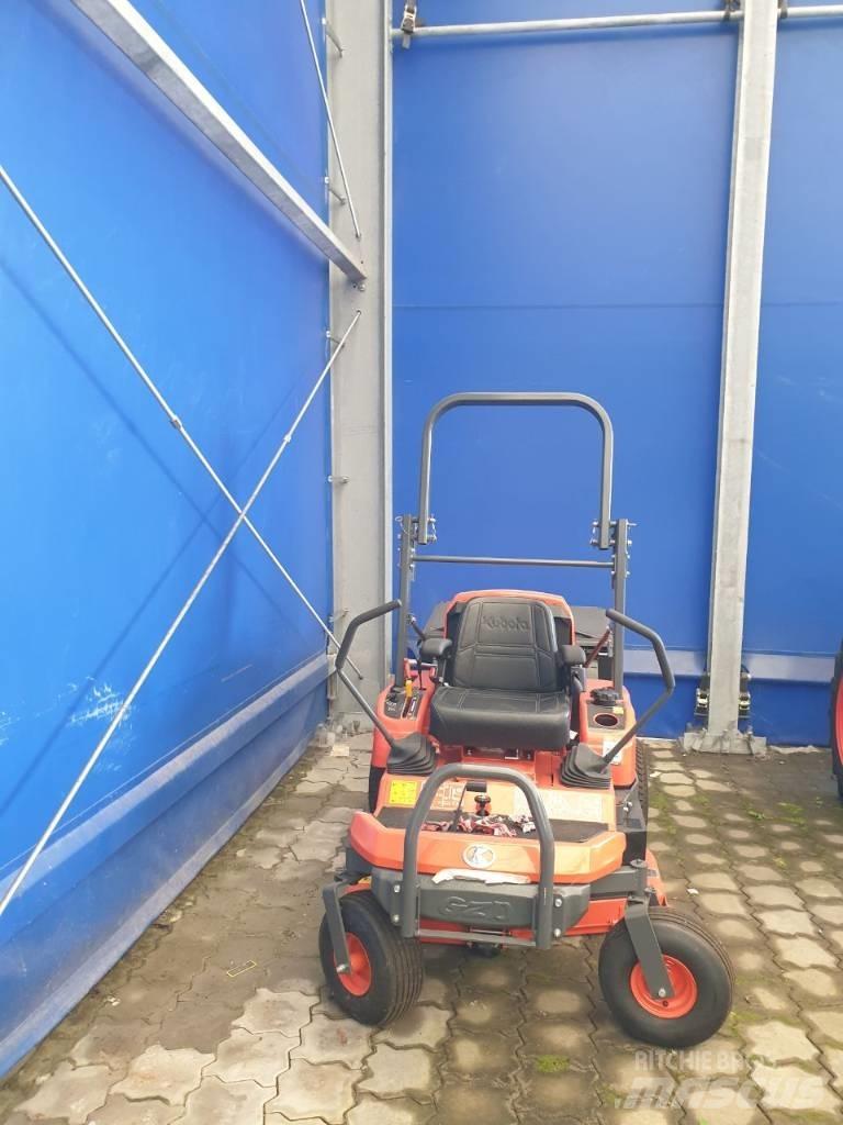 Kubota GZD 15 II Gemonteerde en gesleepte maaiers