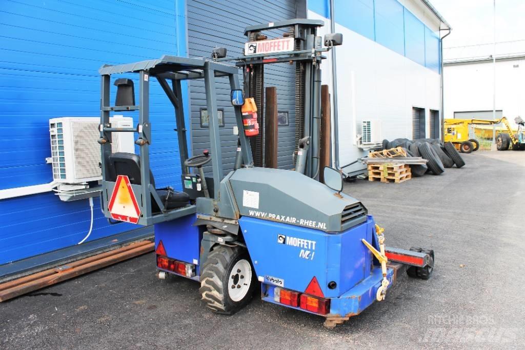 Moffett M4 20.1 Meeneemheftrucks