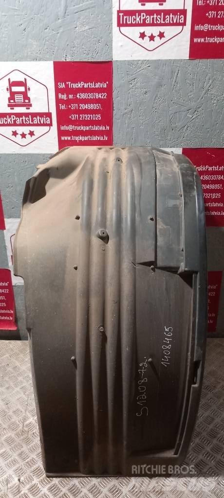 Scania 94 D.   1408465 Cabine en interieur