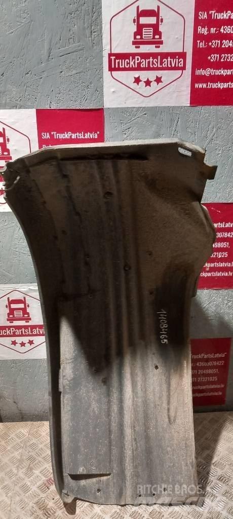 Scania 94 D.   1408465 Cabine en interieur