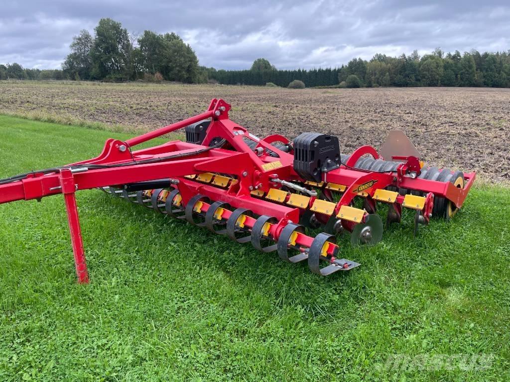 Väderstad CR350 Schijveneggen