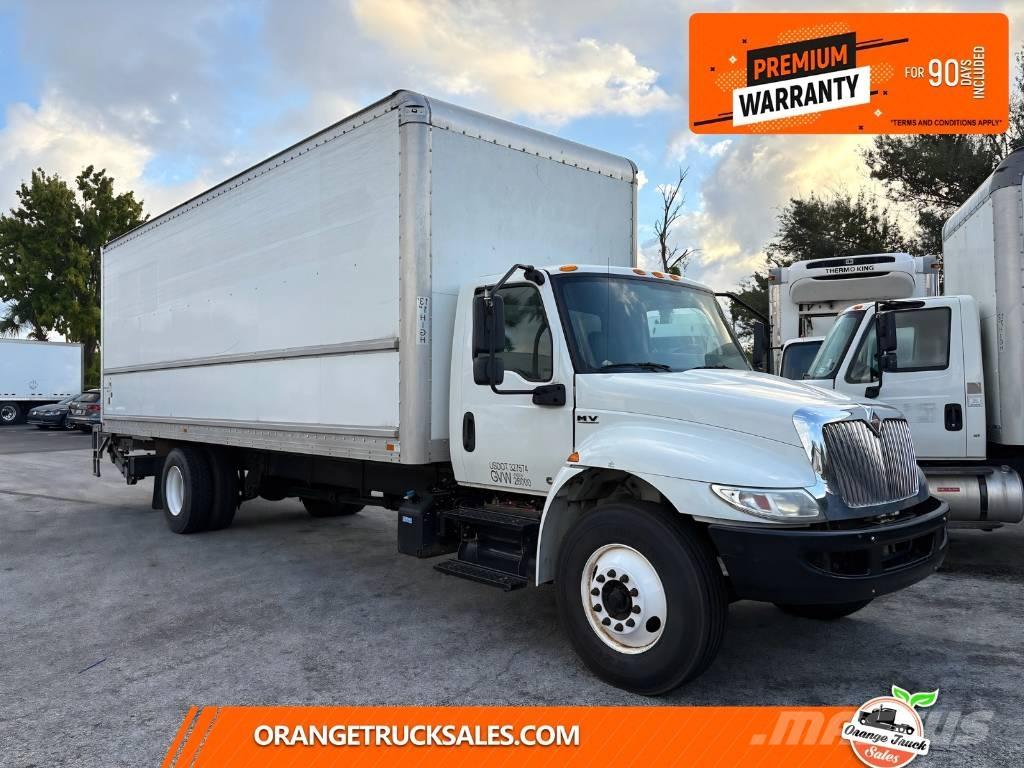 International MV607 Bakwagens met gesloten opbouw