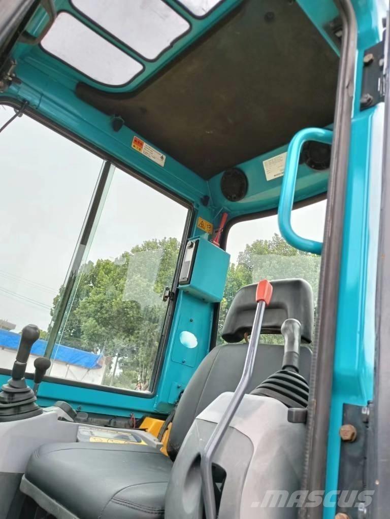 Kubota 155 Rupsgraafmachines