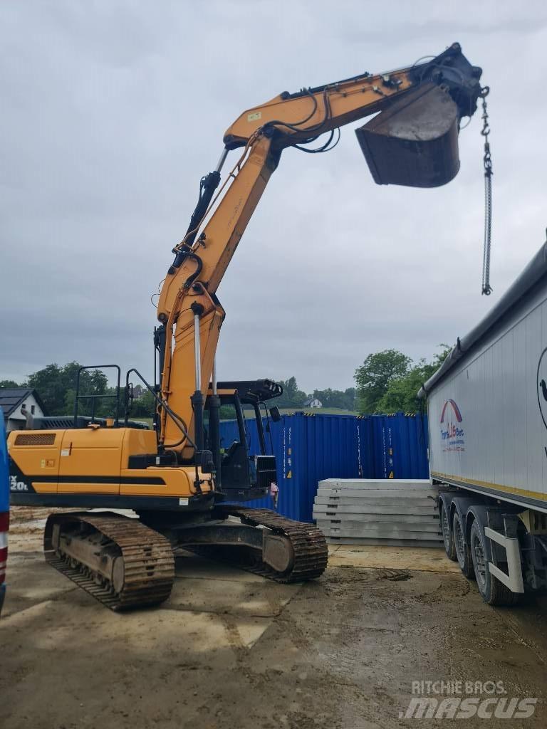 Hyundai HX 220 210 Rupsgraafmachines