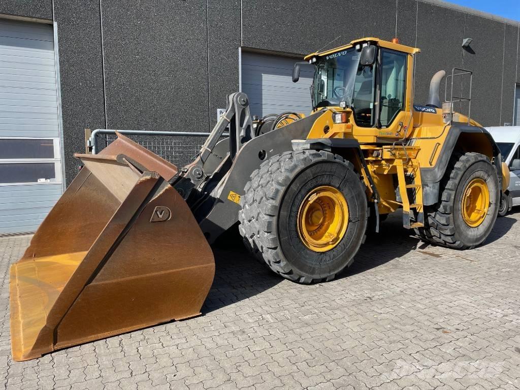Volvo L220G Wielladers