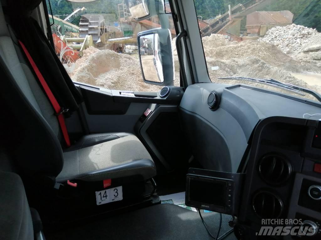 Renault c460 Betonmixers en pompen