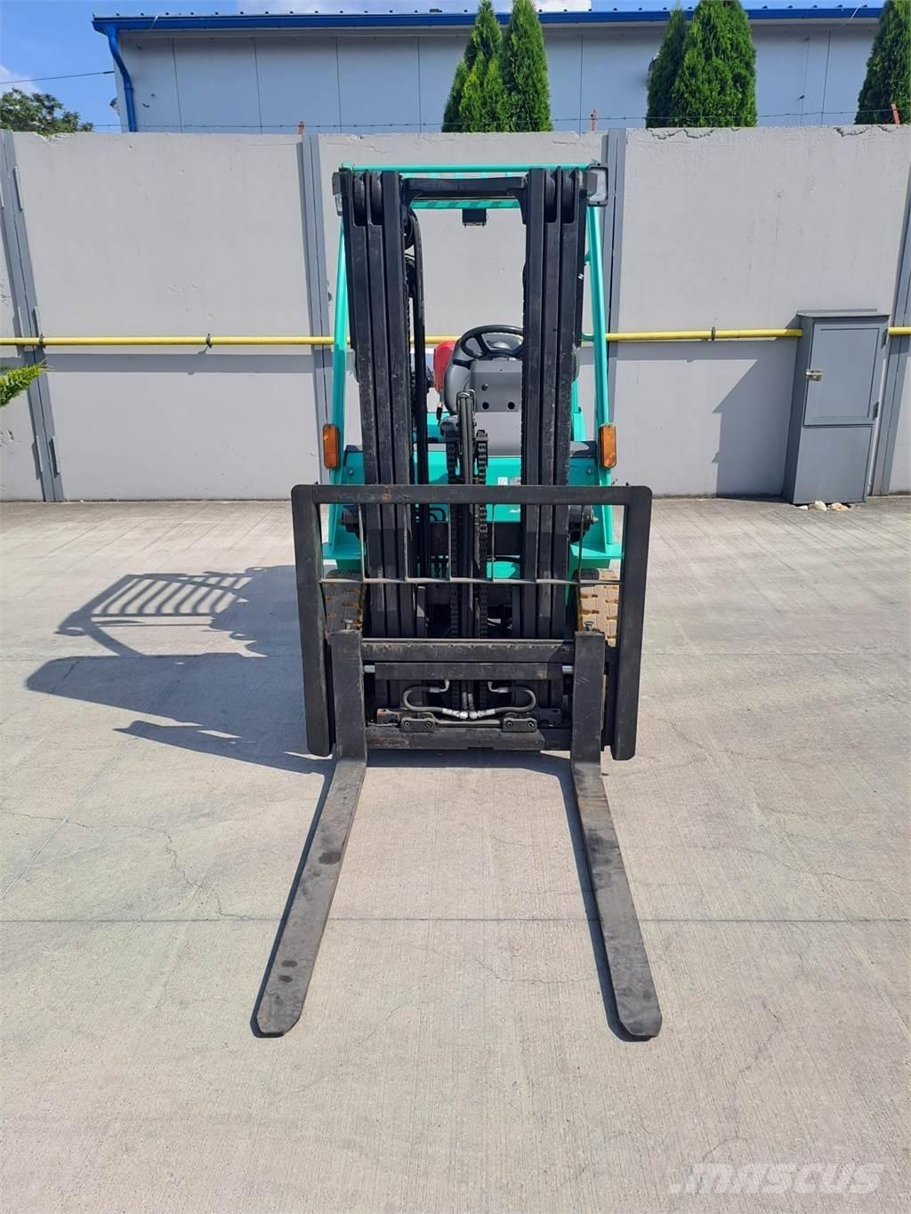 Mitsubishi FG25N LPG heftrucks