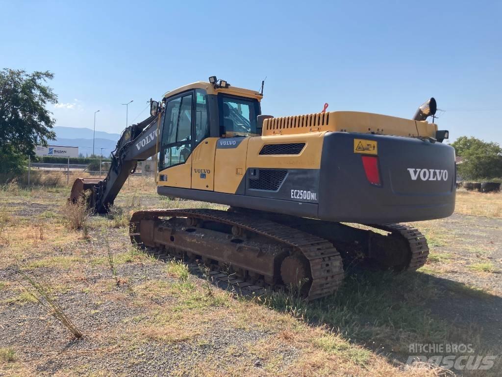 Volvo EC 250 D N L Rupsgraafmachines