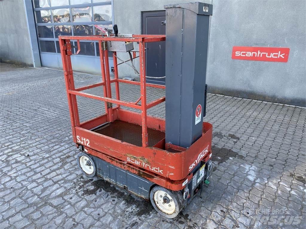 SkyJack SJ12 Schaarhoogwerkers