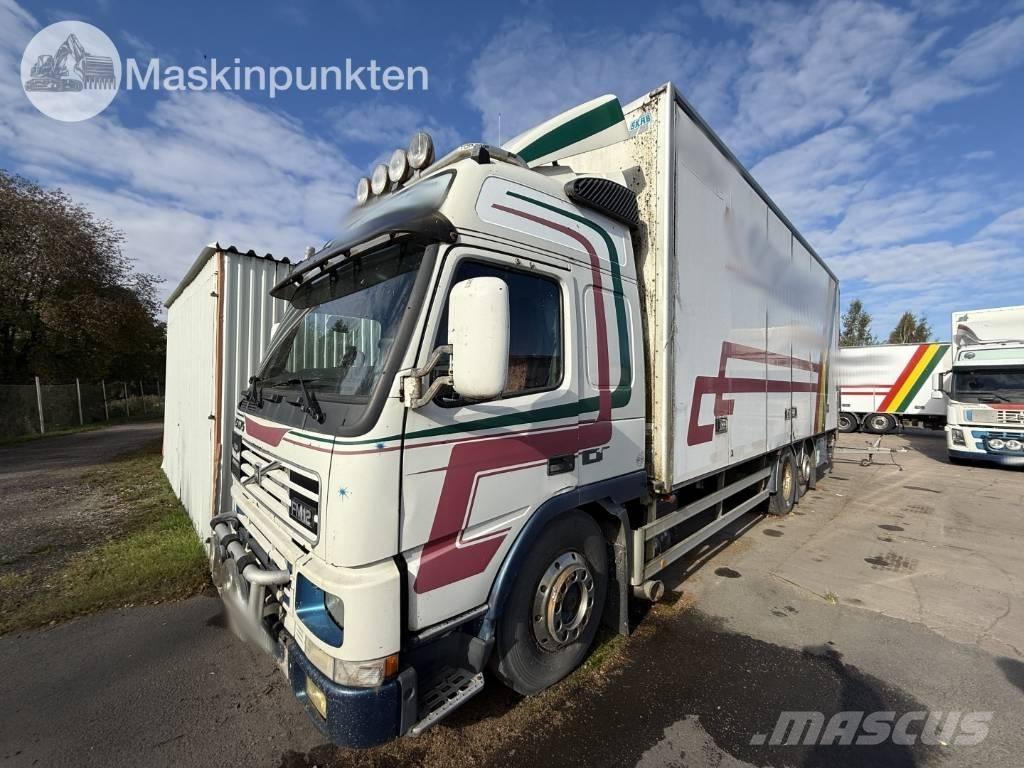 Volvo FM 12 Bakwagens met gesloten opbouw
