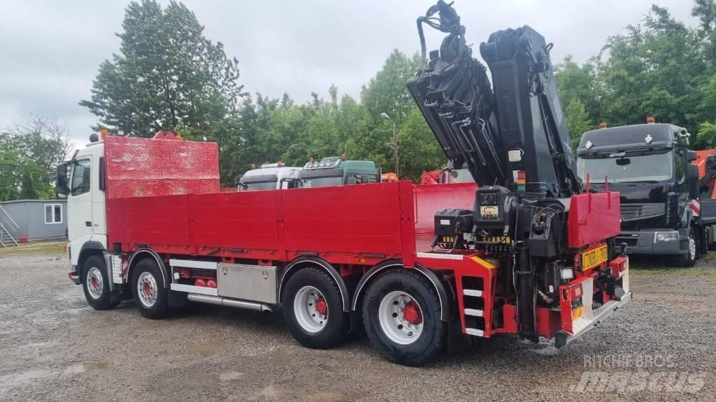 Volvo FH 460 8 x 4 Vlakke laadvloer met kraan