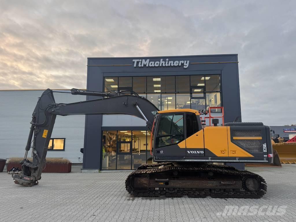 Volvo EC 250 EL Rupsgraafmachines