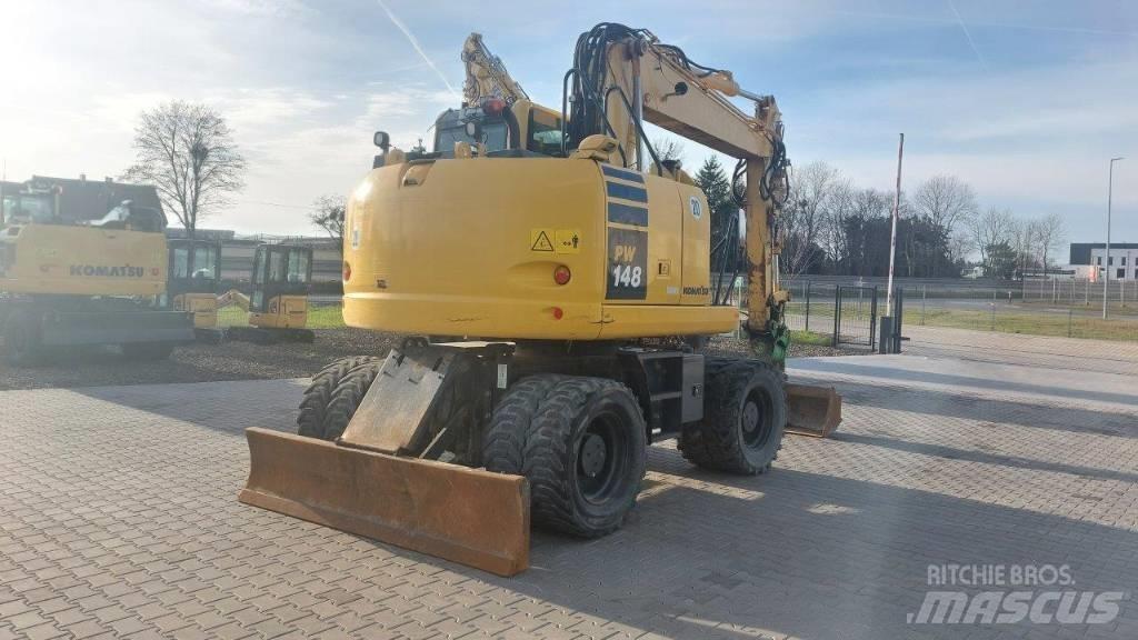 Komatsu PW 148-10 Wielgraafmachines