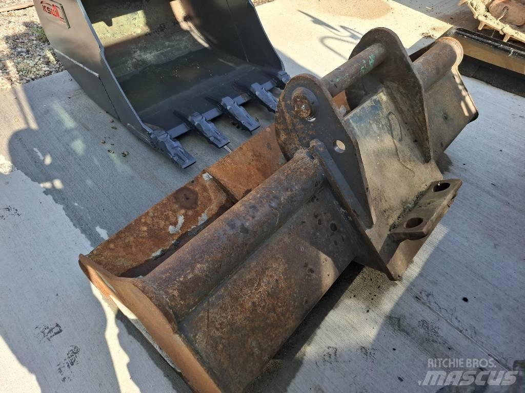 Komatsu PW 148-10 Wielgraafmachines