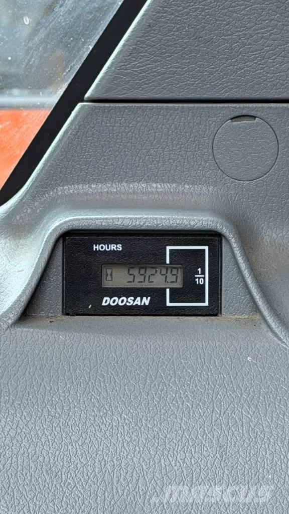 Doosan DX 165 W-5 Wielgraafmachines