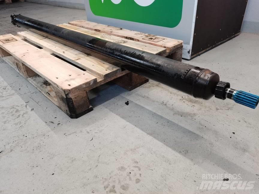 JLG 307 drive shaft Assen
