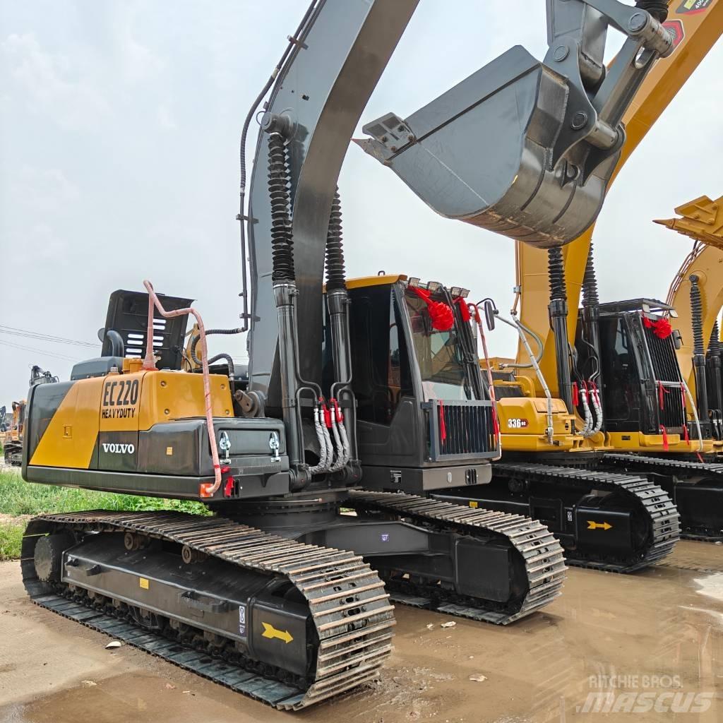 Volvo 220D Rupsgraafmachines