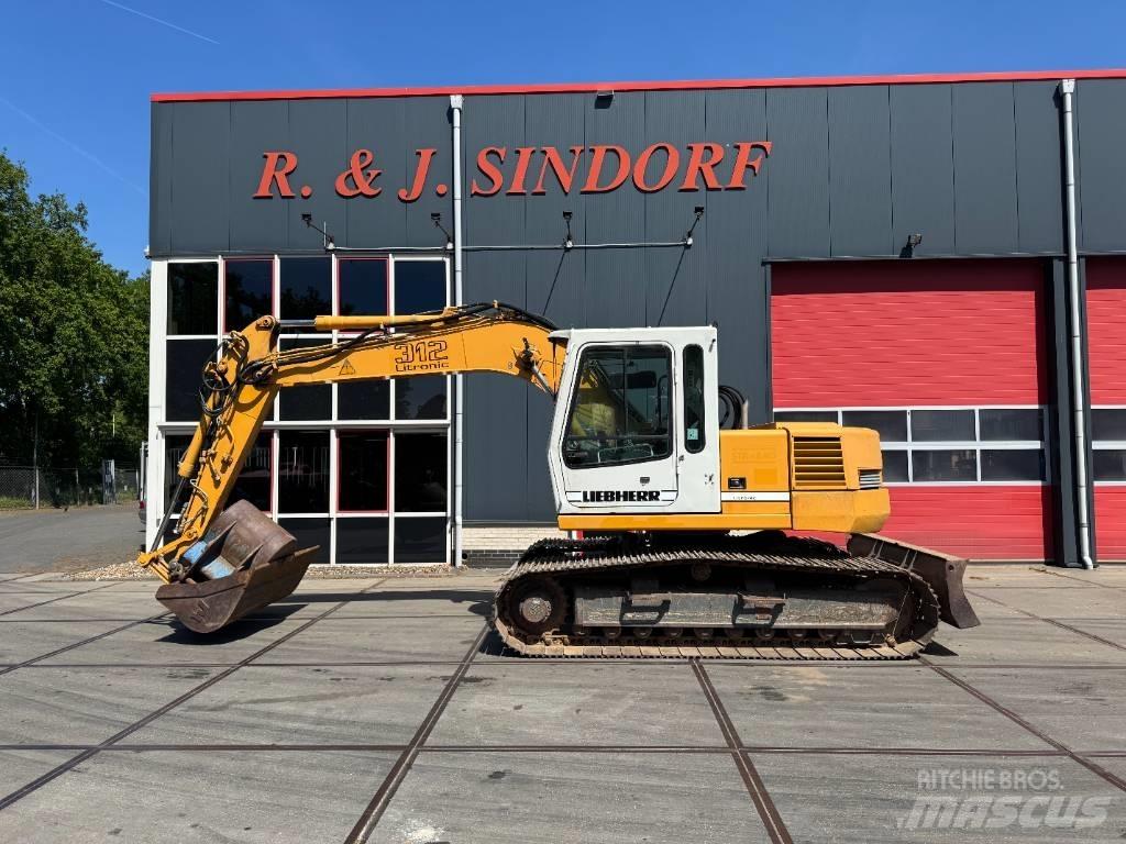 Liebherr R 312 Rupsgraafmachines