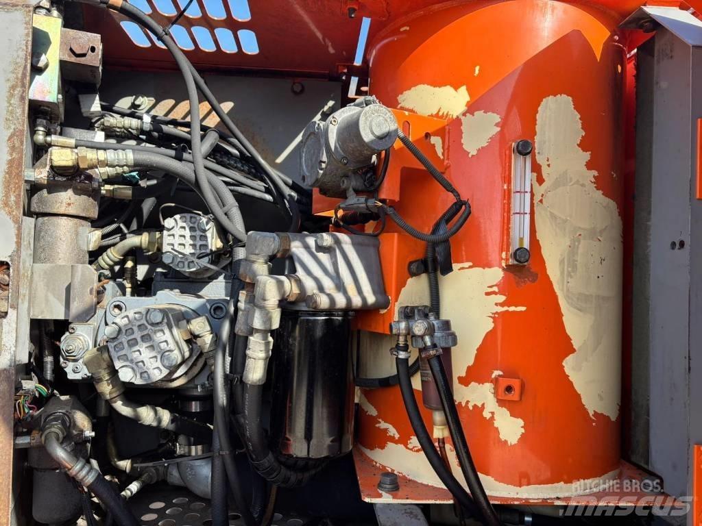 Hitachi ZX 130 W Wielgraafmachines