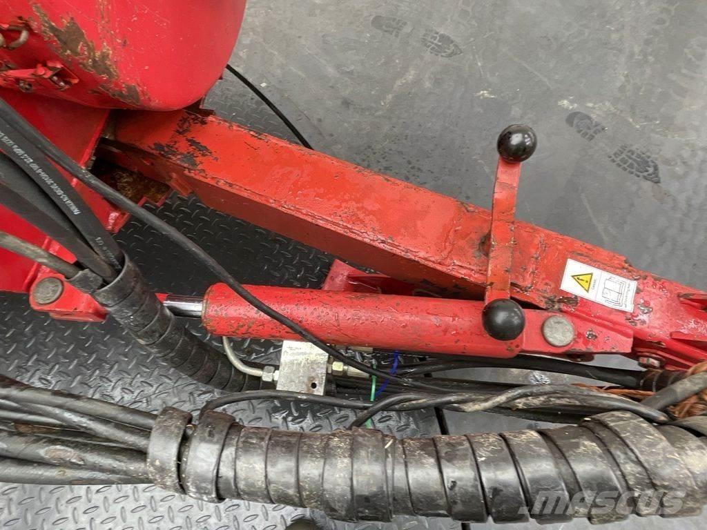 Welger AP 830 Getrokken veldhakselaar