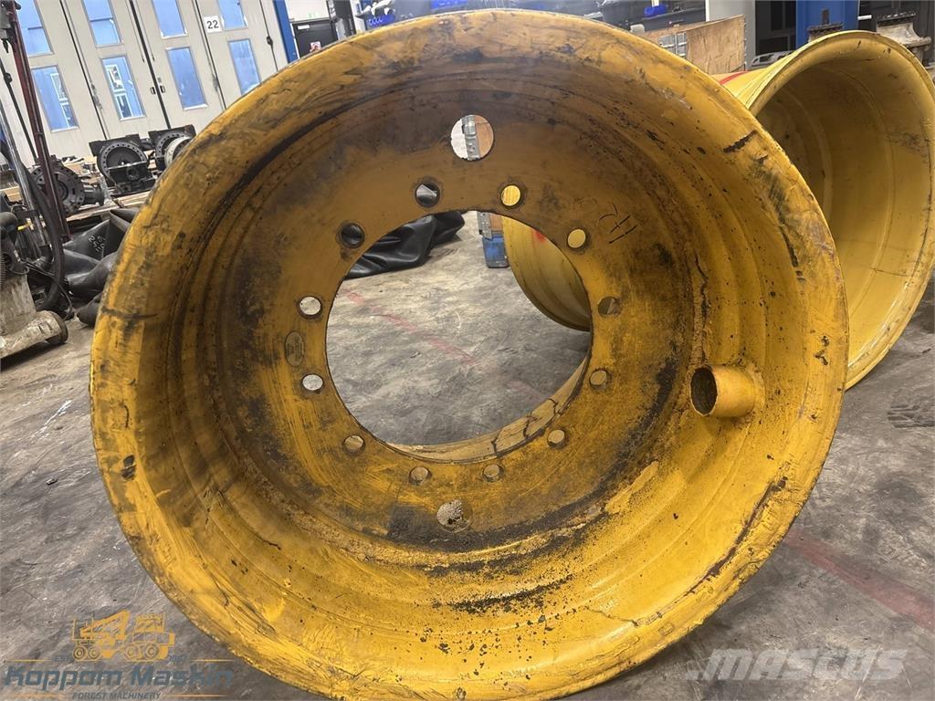 Rottne H20 24x30,5 Banden, wielen en velgen