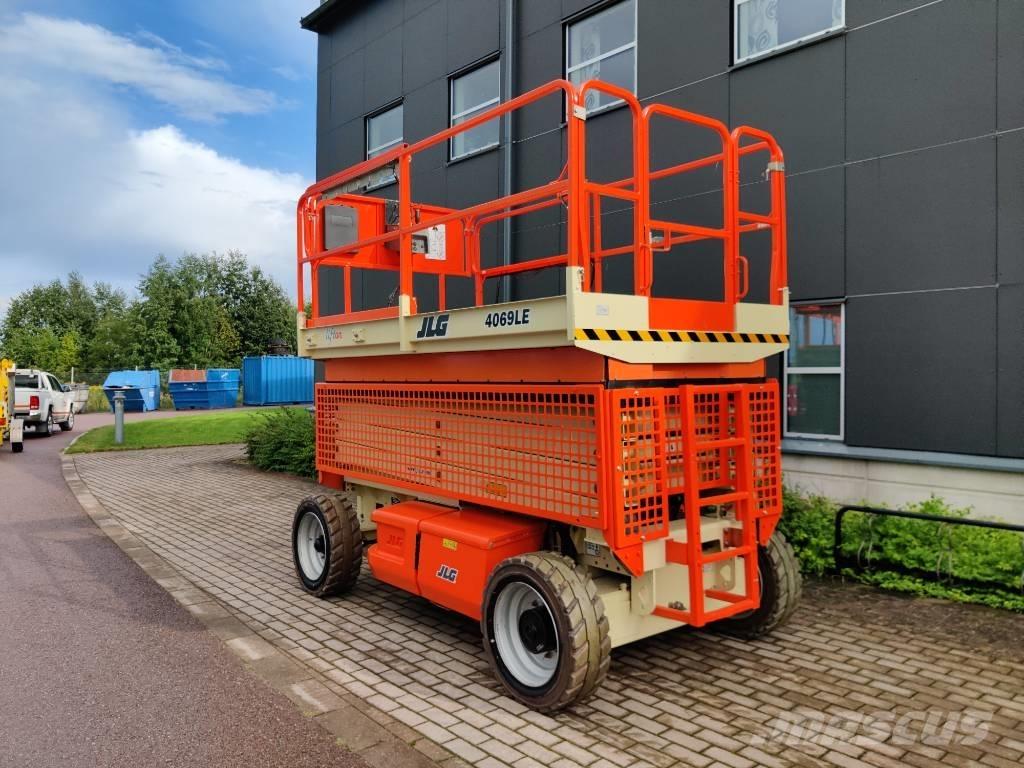 JLG 4069 LE Saxlift Schaarhoogwerkers