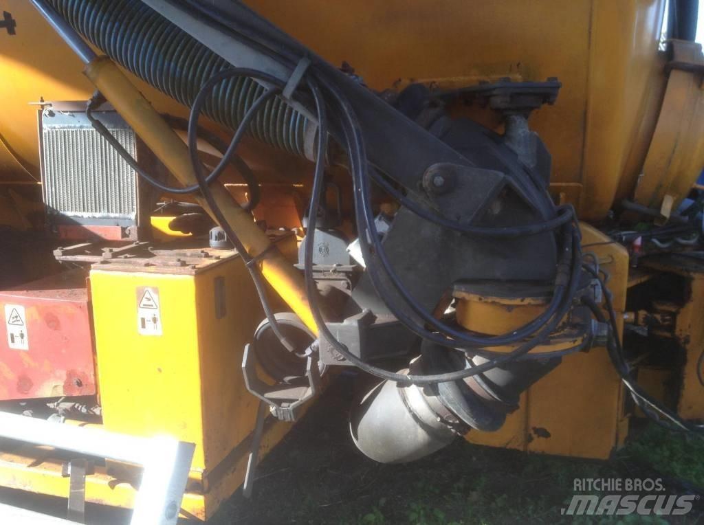Veenhuis 9500 HDG Mesttank