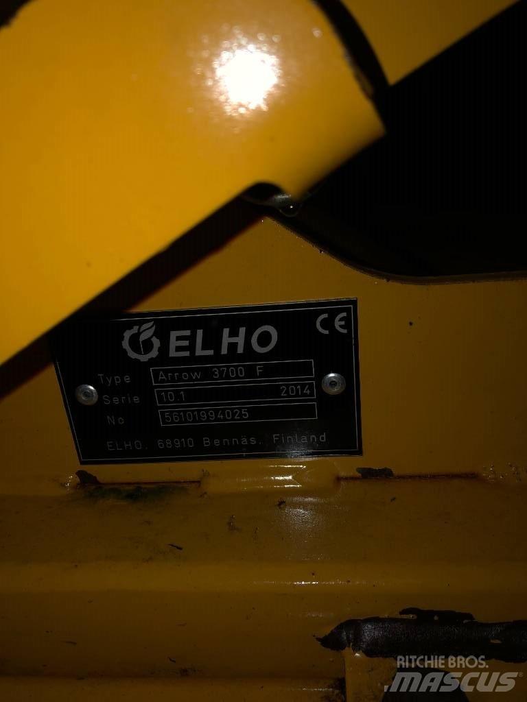 Elho 3700 F Maaikneuzers