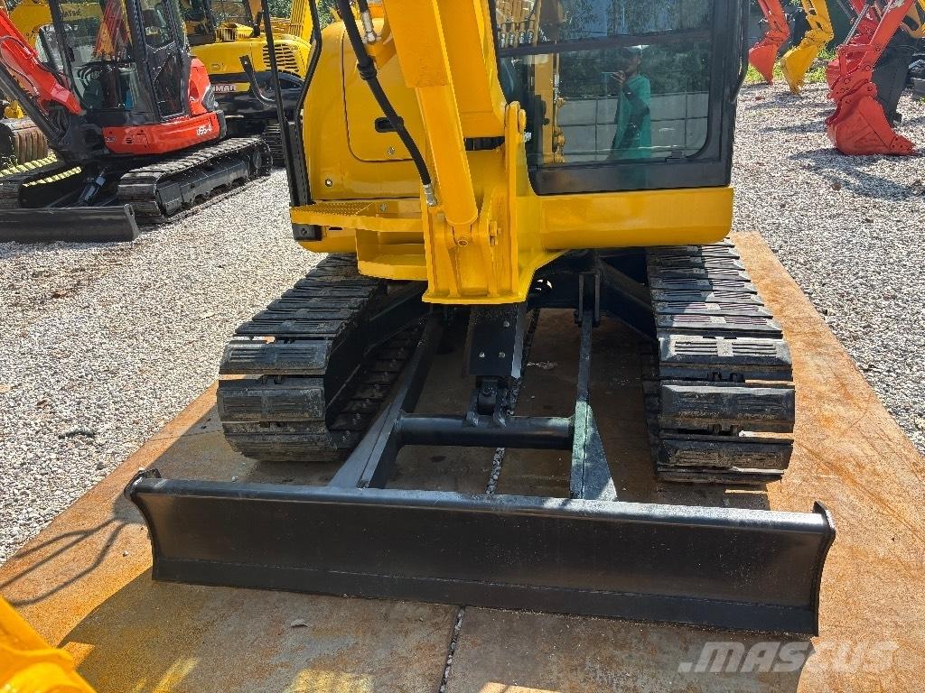 Komatsu PC 56-7 Minigraafmachines < 7t