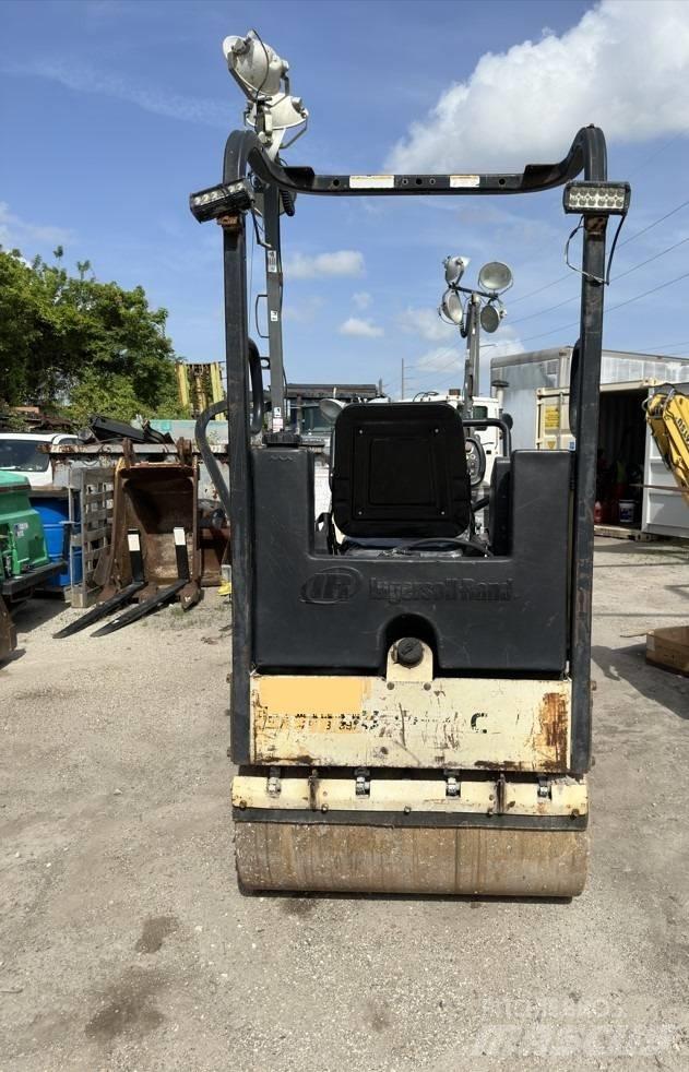 Ingersoll Rand DD 16 Grondverdichtingsmachines