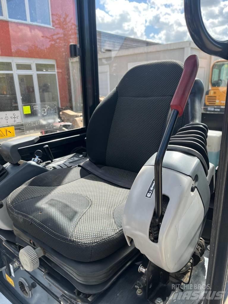 Hitachi ZX 19 Minigraafmachines < 7t