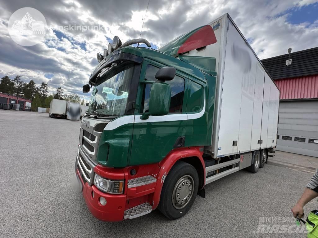 Scania P 450 LB Bakwagens met gesloten opbouw