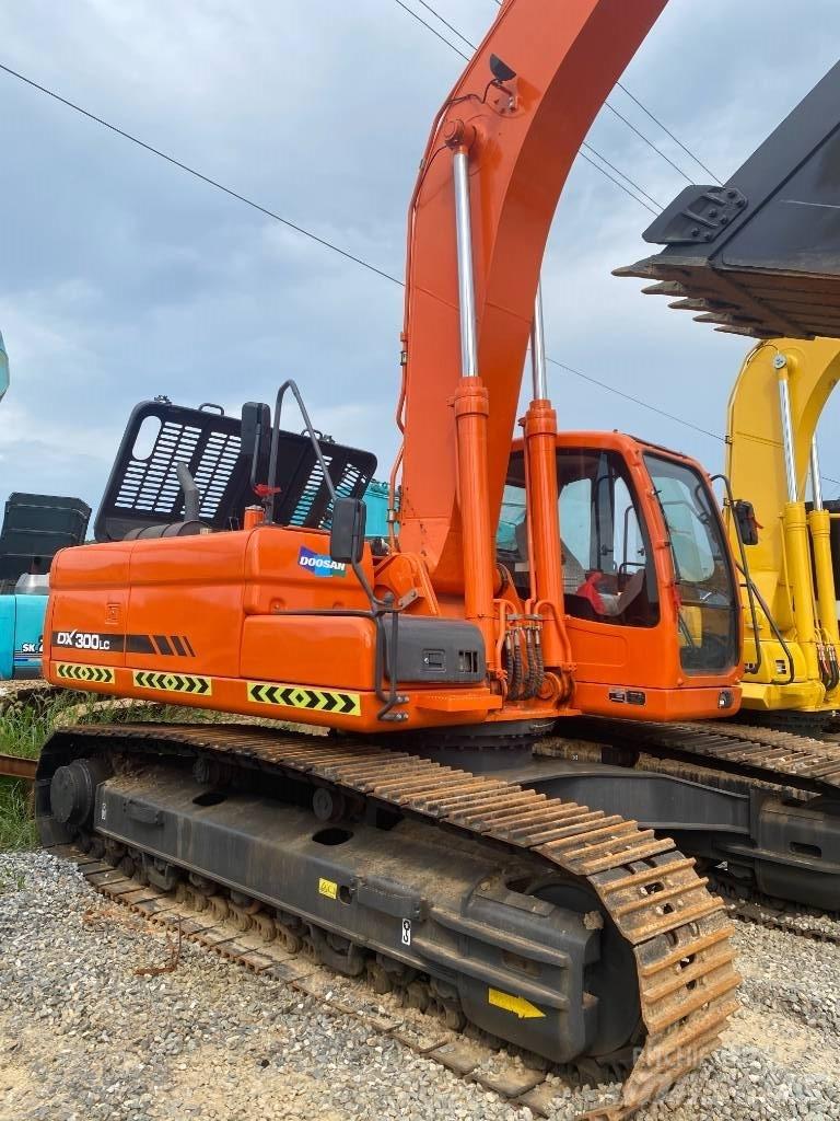 Doosan DX 300 LC Rupsgraafmachines