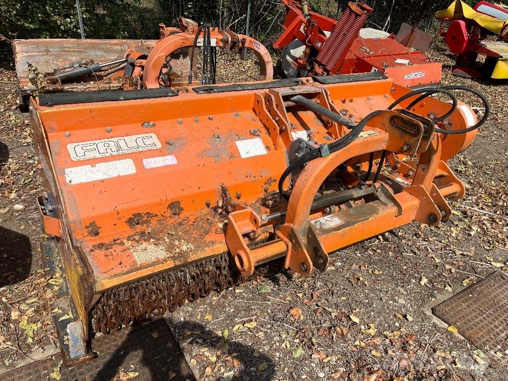 Falc AGILA 2300 Klepelmaaiers