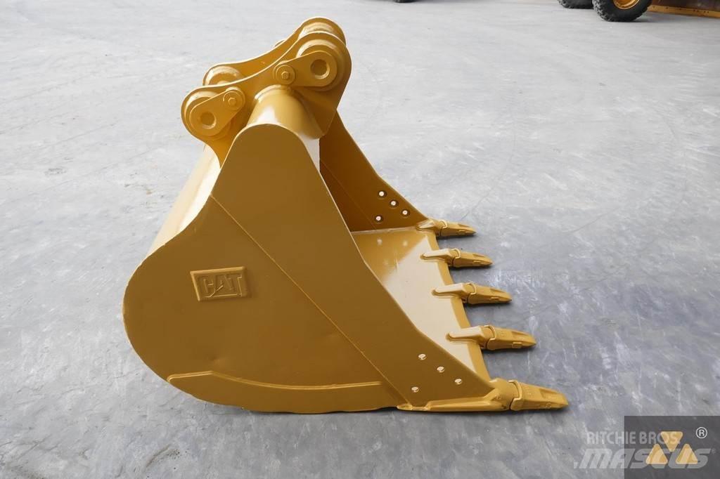 CAT 320 Bucket Bakken