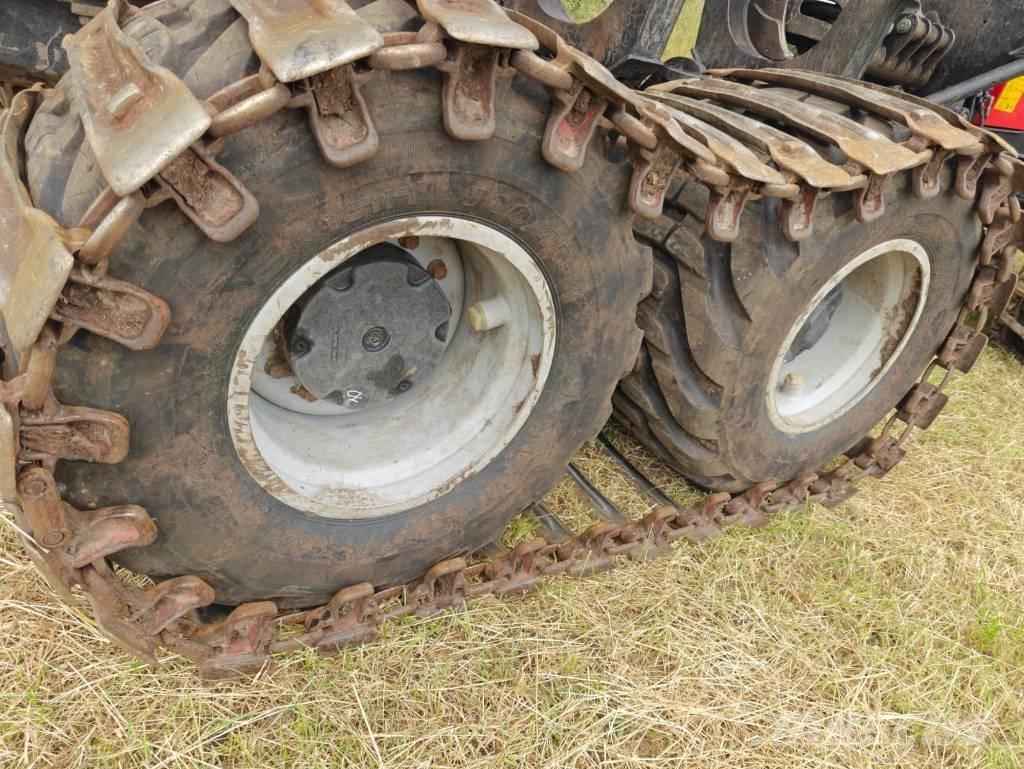 Komatsu 855 Uitrijwagens