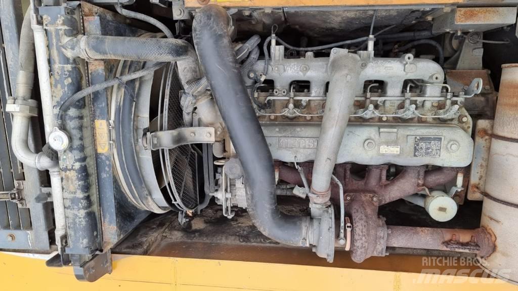 CASE CX 210 LC Rupsgraafmachines
