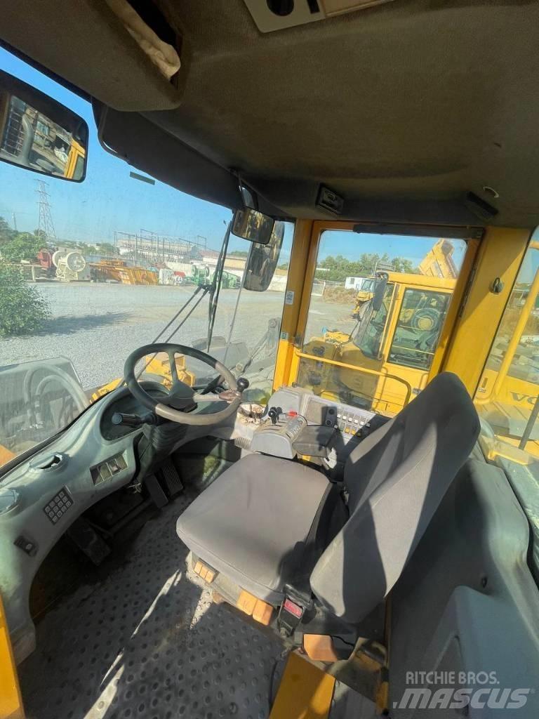 Volvo L 180 E Wielladers