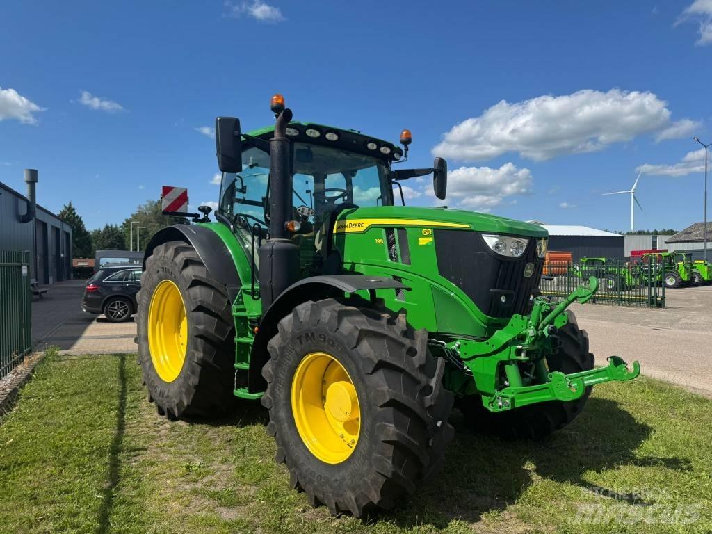 John Deere 6R 195 Tractoren