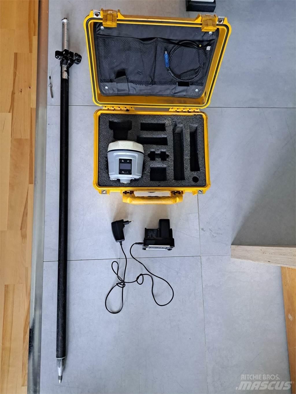  CHC i80 GNSS Instrumenten, meet- en automatiseringsapparatuur